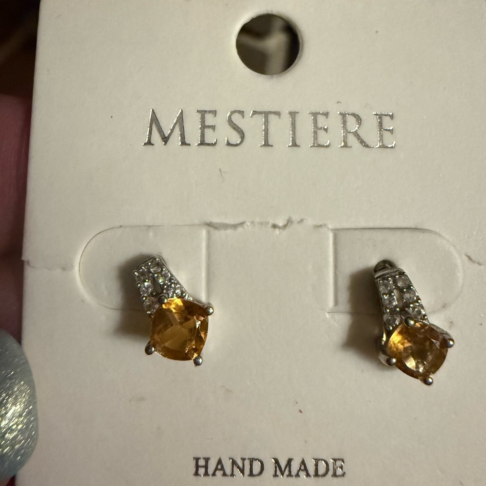 Illuminaire Swarvotski Crystal Citrine Earrings NEW - Picture 3 of 4